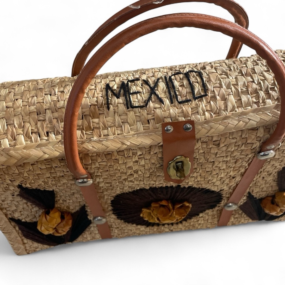 C14- Handcrafted Straw Bag with Vintage Mexico Bag w/ Handles